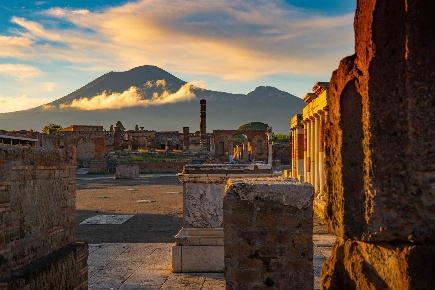 Foto Hotel a Pompei Centro di 1080 m² in vendita