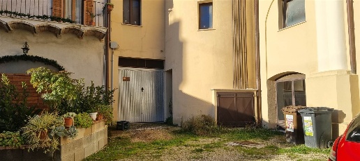 Foto Laboratorio in via porta romana, Poggio Mirteto Centro di 85 m²