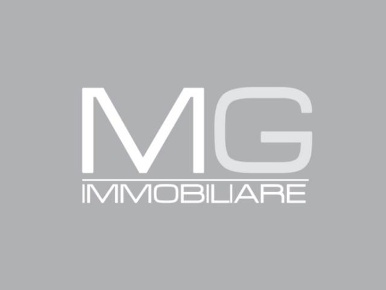 Foto Locale commerciale a Ancona Collemarino di 65 m² con 1 locali