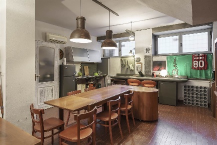 Foto Laboratorio in Via Veratti 2, Milano Certosa di 200 m² con 1 locali