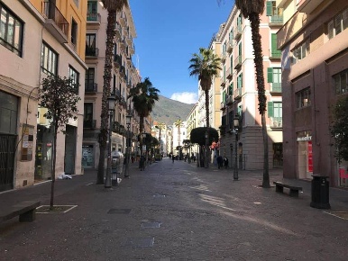 Foto Attività commerciale in corso vittorio emanuele, Salerno Centro