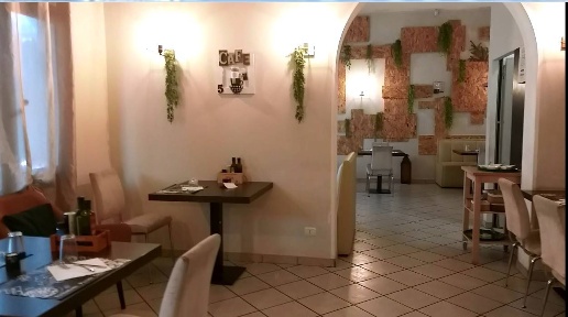 Foto Ristorante in PROX SCANDICCI, Scandicci Centro di 220 m² con 3 locali