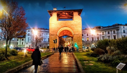 Foto Attività commerciale in via gioberti, Firenze Beccaria - Colombo