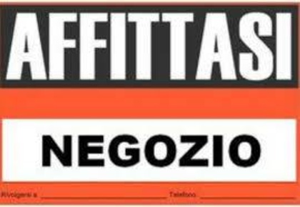 Foto Negozio a Crema Centro Storico di 45 m² con 1 locali in affitto