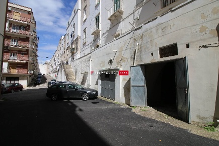 Foto Magazzino in Vico III Francesco Saverio Mercadante, Martina Franca