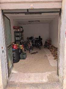 Foto Magazzino in Centro Storico, Terni Centro Storico di 30 m² in vendita