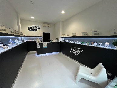 Foto Attività commerciale a Piacenza Via Colombo di 30 m² con 1 locali