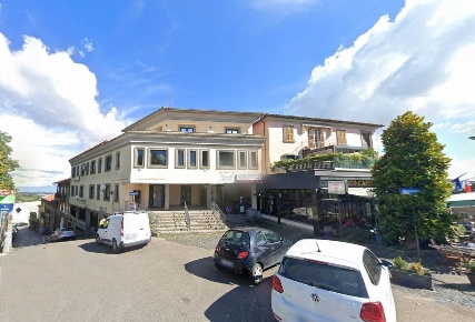 Foto Locale commerciale in Piazzale Roma 10, Montefiascone Centro di 342 m²