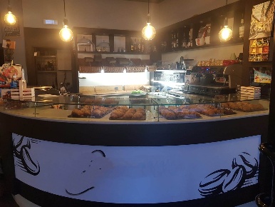 Foto Bar a Corbetta Centro di 56 m² con 2 locali in vendita