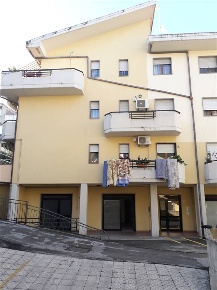 Foto Locale commerciale in Via delle Magnolie, Vasto di 43 m² con 1 locali