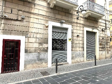 Foto Locale commerciale in CORSO VITTORIO EMANUELE, Foggia Centro Storico