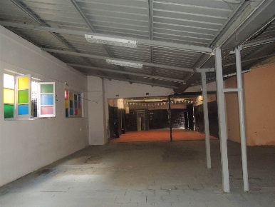 Foto Laboratorio in via vollusiano, Terni Centro di 160 m² con 1 locali