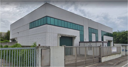 Foto Magazzino a Peschiera Borromeo Mezzate di 1250 m² in affitto