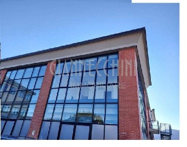 Foto Ufficio a Sarzana Crociata di 57 m² con 1 locali in vendita