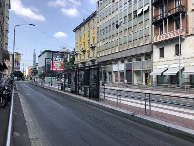 Foto Negozio in Corso XXII Marzo, Milano Cadore di 350 m² in vendita