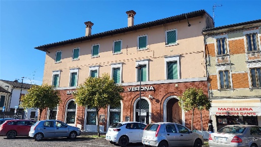 Foto Attività commerciale a Sanguinetto Centro di 222 m² in vendita
