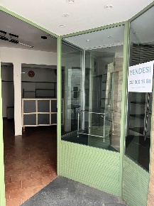 Foto Negozio in via Lucardesi, San Casciano in Val di Pesa Centro di 20 m²