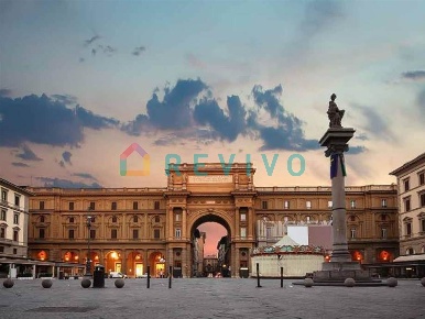 Foto Attività commerciale a Firenze San Marco - SS Annunziata di 370 m²