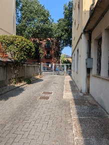 Foto Ufficio a Modena San Cataldo di 140 m² con 5 locali in affitto