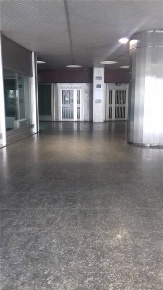 Foto Negozio a Novara Centro Storico di 160 m² con 2 locali in vendita