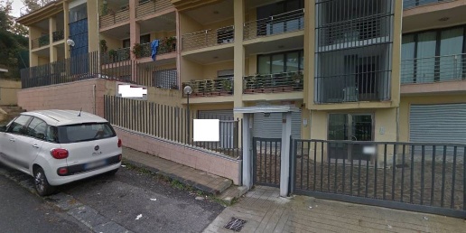 Foto Magazzino in via de rada, Cosenza Acquedotto di 80 m² con 2 locali