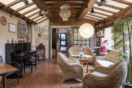 Foto Hotel a Greve in Chianti Centro di 371 m² con 15 locali in vendita
