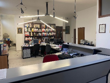 Foto Ufficio a Monza San Rocco di 103 m² con 2 locali in vendita