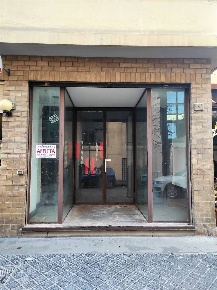 Foto Negozio a Foligno Centro Storico di 380 m² con 1 locali in affitto