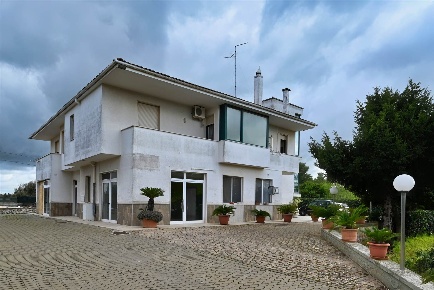 Foto Laboratorio in Via Vito Matarrese 78, Castellana Grotte di 240 m²