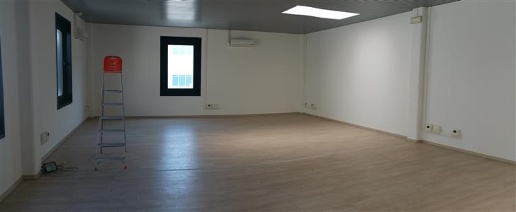 Foto Ufficio a Calenzano di 360 m² con 3 locali in affitto