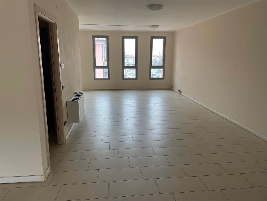 Foto Ufficio a Fiorano Modenese Fiorano di 55 m² con 3 locali in affitto