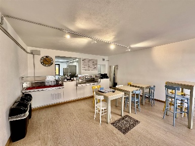 Foto Attività commerciale a Rio di 70 m² con 3 locali in vendita