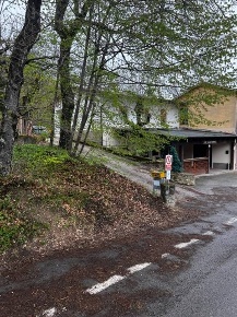 Foto Ristorante in piazza della chiesa 28, Camugnano Burzanella di 138 m²