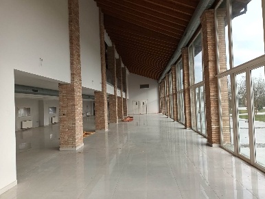 Foto Attività commerciale a Crema Ombriano, Sabbioni, San Carlo di 600 m²