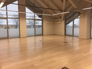 Foto Ufficio in Via Nazionale, Puegnago del Garda Raffa di 143 m²