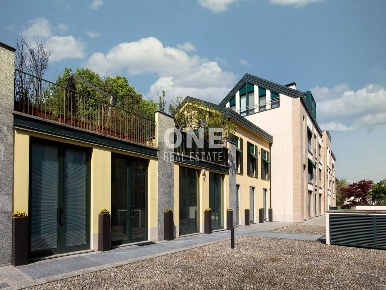 Foto Ufficio in via Umberto I 20, Arcore Centro di 176 m² con 6 locali