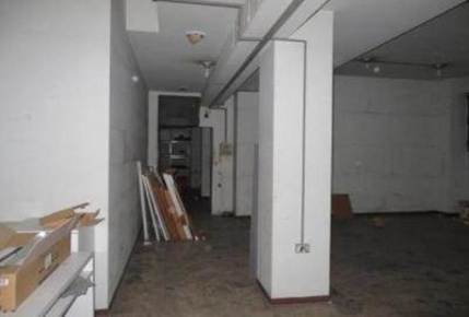 Foto Magazzino in Piazza Erculea, Milano Missori di 305 m² con 2 locali