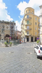 Foto Negozio in Centro storico, Avellino Centro Storico di 30 m² in affitto