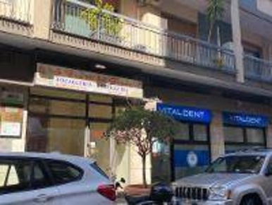 Foto Locale commerciale a Bari Libertà di 200 m² con 2 locali in vendita