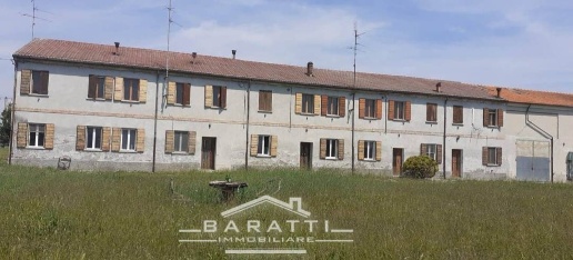 Foto Cessione attività a Sustinente Centro di 1100 m² con 22 locali