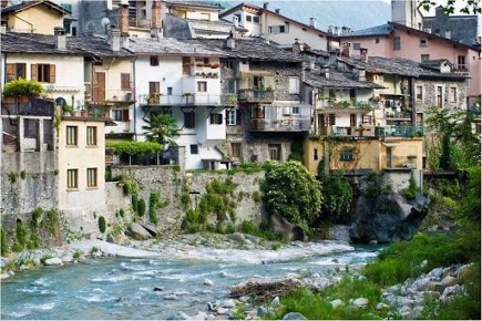 Foto Attività commerciale a Chiavenna Centro di 121 m² con 3 locali