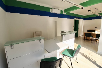Foto Negozio a Manerbio Centro di 52 m² con 2 locali in vendita