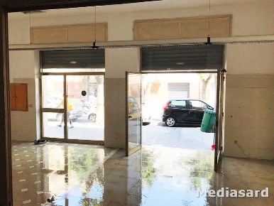 Foto Negozio in via S.Agostino 37 B, Alghero Sant'Agostino di 100 m²