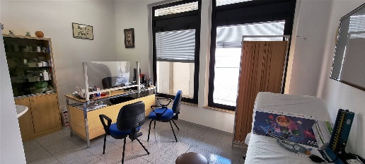Foto Ufficio a San Severino Marche Centro di 64 m² con 3 locali in vendita