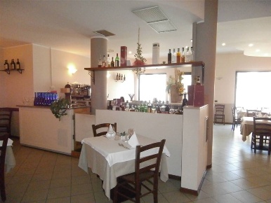 Foto Ristorante a Mortara Centro di 100 m² in vendita