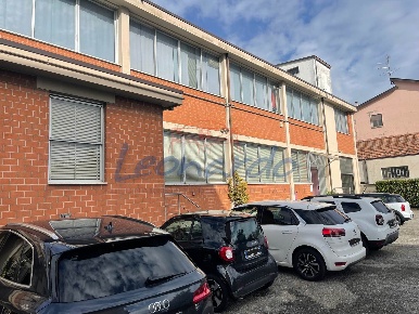 Foto Laboratorio a San Giorgio Piacentino Centro di 560 m² con 3 locali