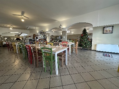Foto Ristorante a Arquata Scrivia Centro di 550 m² con 4 locali in vendita