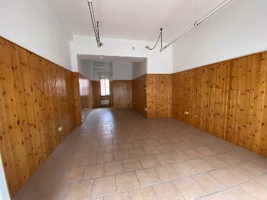 Foto Negozio a Piacenza Besurica di 34 m² con 1 locali in affitto
