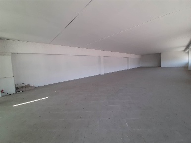 Foto Ufficio a Osimo di 220 m² con 1 locali in affitto