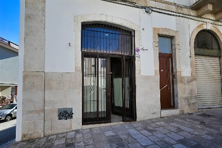 Foto Negozio a Putignano di 70 m² con 1 locali in affitto